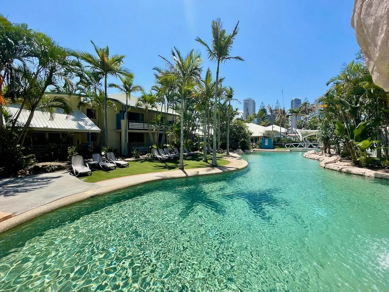 Super Modern Diamond Beach Resort Penthouse 33 Голд-Кост Апартаменты