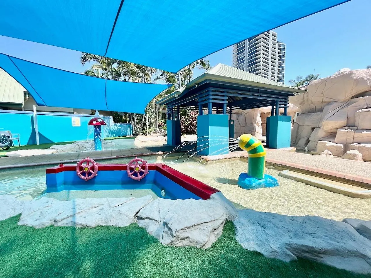 Super Modern Diamond Beach Resort Penthouse 33 Gold Coast Austrálie